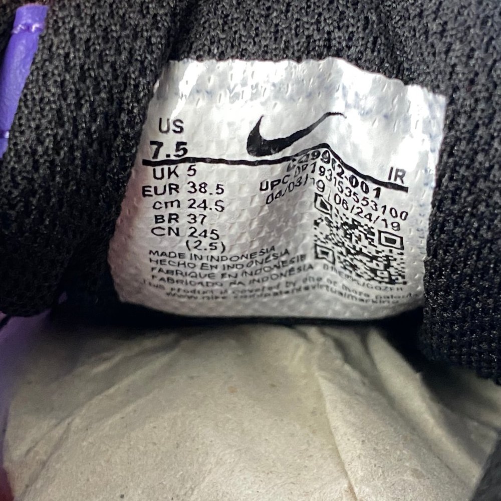 NEW Nike Air Max Tailwind IV Sneakers - Picture 8 of 10